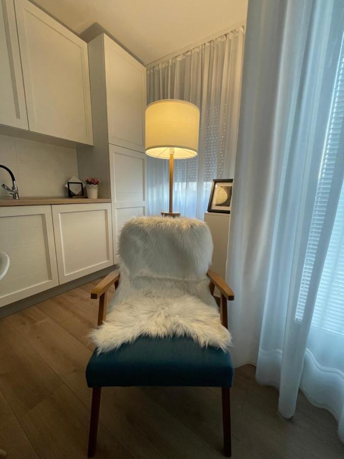 Comodo Apartman Vinkovci Exteriör bild